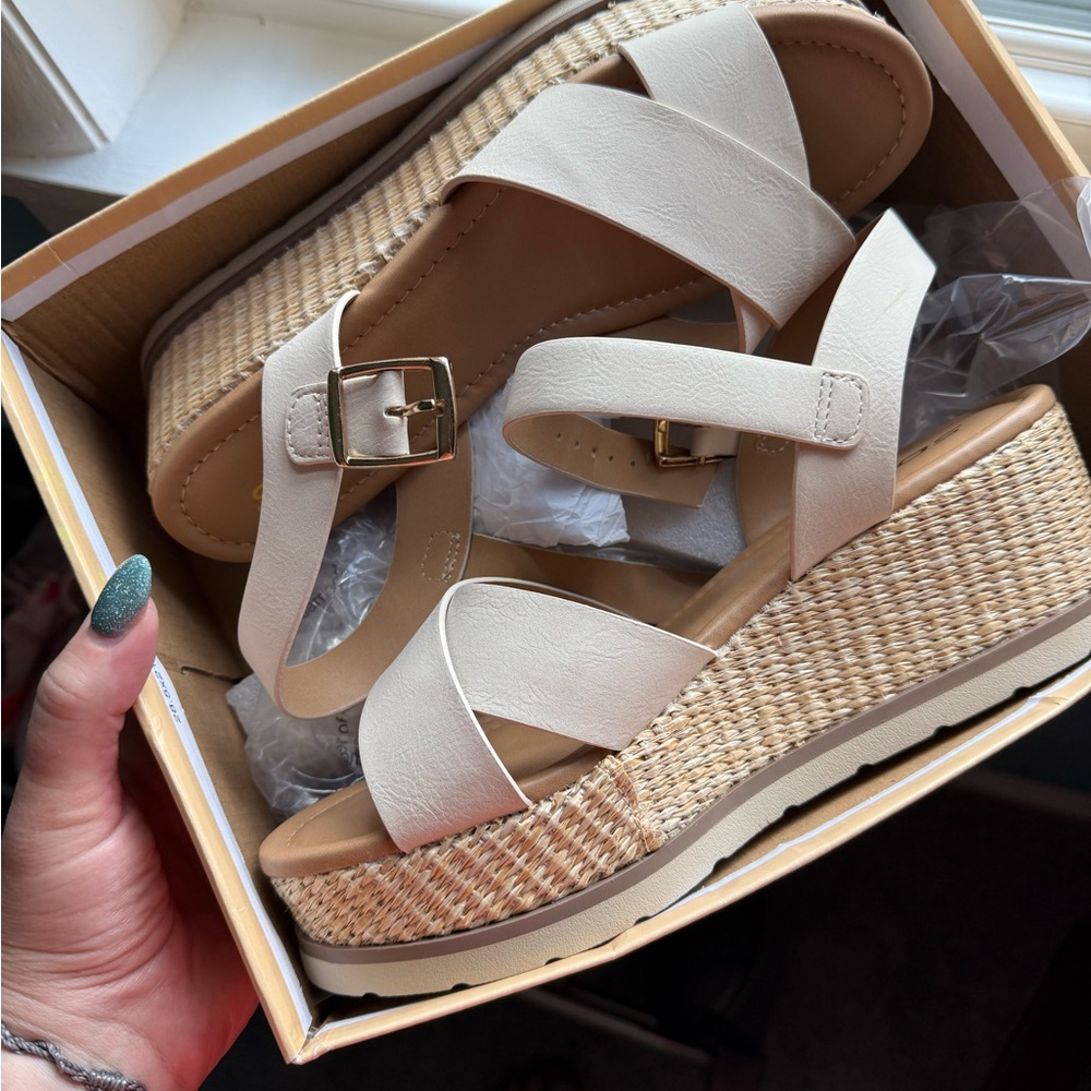 Soda Cream Wedge Sandals